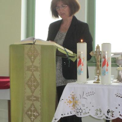 19-21 iunie: Traian: "Cum devenim ucenici ai lui Isus?" Exerciţii spirituale pentru membrii Mişcării "Familiile de Nazaret" din Iaşi