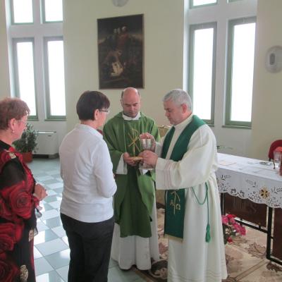 19-21 iunie: Traian: "Cum devenim ucenici ai lui Isus?" Exerciţii spirituale pentru membrii Mişcării "Familiile de Nazaret" din Iaşi