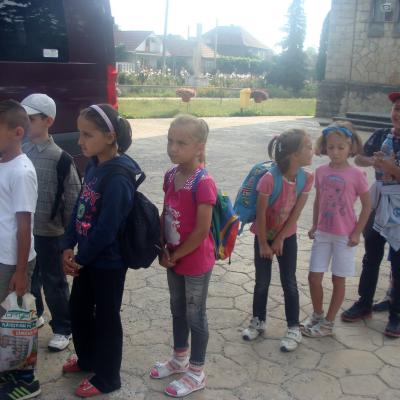 20 iunie: Oituz: Entuziasmul voluntarilor face "minuni"