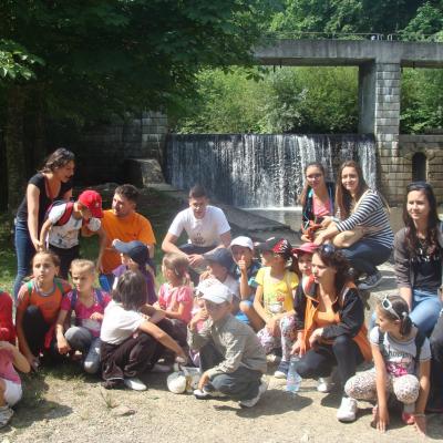 20 iunie: Oituz: Entuziasmul voluntarilor face "minuni"