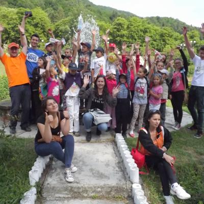20 iunie: Oituz: Entuziasmul voluntarilor face "minuni"