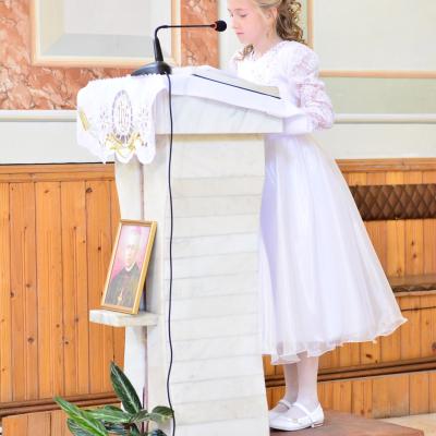 21 iunie: Siret: Prima Împărtăşanie