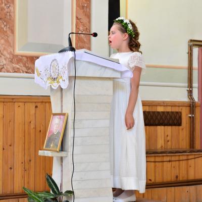 21 iunie: Siret: Prima Împărtăşanie