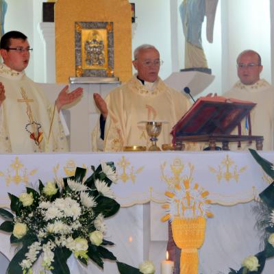 21 iunie: Lespezi: Prima sfântă Împărtăşanie