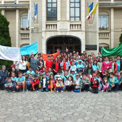 22 iunie - 4 iulie: Iaşi "Sfânta Tereza": Campus pentru copii