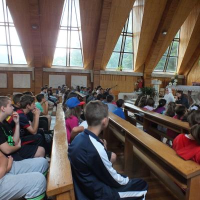 22 iunie - 4 iulie: Iaşi "Sfânta Tereza": Campus pentru copii