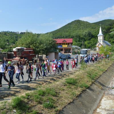22-28 iunie: Bacău "Sfântul Nicolae": Campusul copiilor Cu Isus creştem frumos