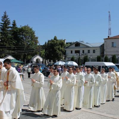 24 iunie: La Iaşi au fost sfinţiţi 14 preoţi. Foto: Ionuţ-Gabriel Giurgică
