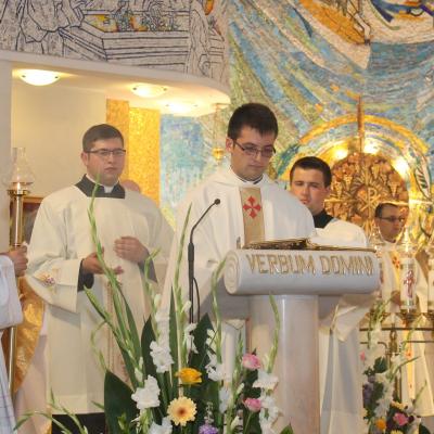 24 iunie: La Iaşi au fost sfinţiţi 14 preoţi. Foto: Ionuţ-Gabriel Giurgică