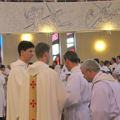 24 iunie: La Iaşi au fost sfinţiţi 14 preoţi. Foto: Ionuţ-Gabriel Giurgică