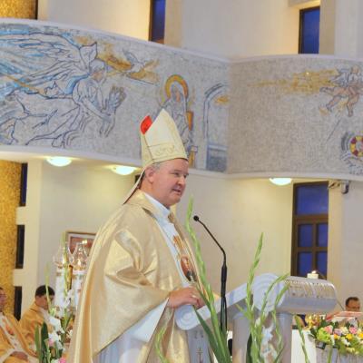 24 iunie: La Iaşi au fost sfinţiţi 14 preoţi. Foto: Ionuţ-Gabriel Giurgică