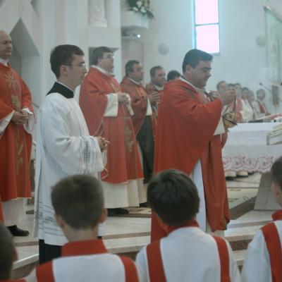 29 iunie: Bacău: Hramul bisericii "Sfinţii Petru şi Paul"