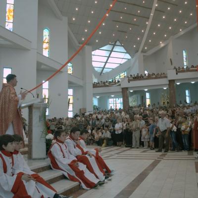 29 iunie: Bacău: Hramul bisericii "Sfinţii Petru şi Paul"