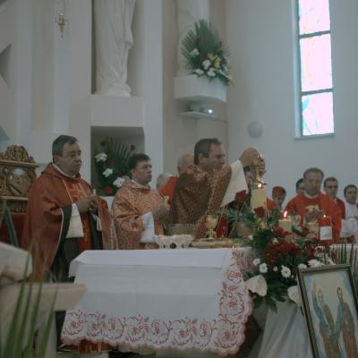29 iunie: Bacău: Hramul bisericii "Sfinţii Petru şi Paul"