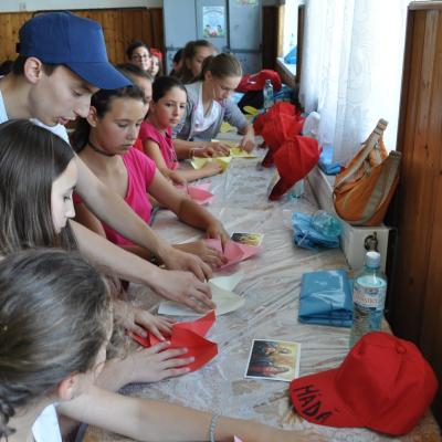 1-7 iulie: Luizi-Călugăra: Campus "Prietenia în culori"