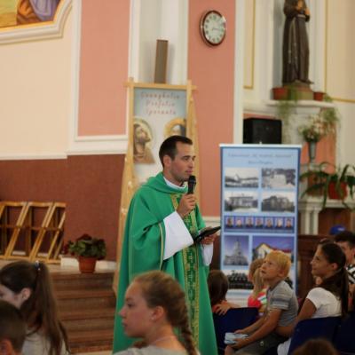 1-7 iulie: Luizi-Călugăra: Campus "Prietenia în culori"