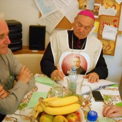 2 iulie: Botoşani: Vizita PS Petru Gherghel la Fiicele Maicii Domnului a Milostivirii