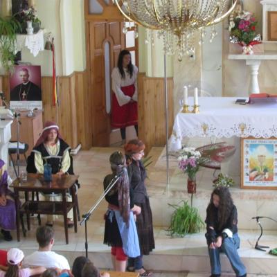 8-12 iulie: Luncaşi: Campusul "Treziţi lumea"