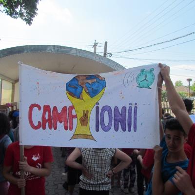 8-12 iulie: Luncaşi: Campusul "Treziţi lumea"