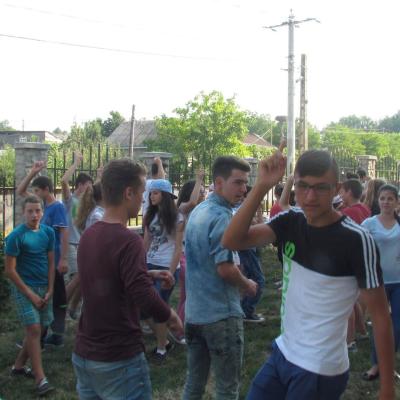 8-12 iulie: Luncaşi: Campusul "Treziţi lumea"