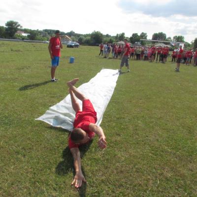 8-12 iulie: Luncaşi: Campusul "Treziţi lumea"