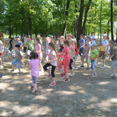 8-11 iulie: Moara: O călătorie imaginară cu Prinţul Isus la campusul de vară