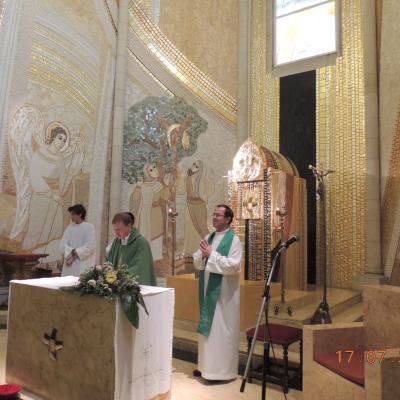 12-28 iulie: Pelerini pe pământ iberic