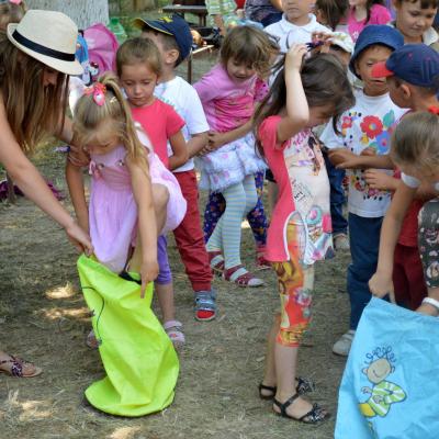 13-17 iulie: Gherăeşti: Campusul "Prinţ şi cerşetor"
