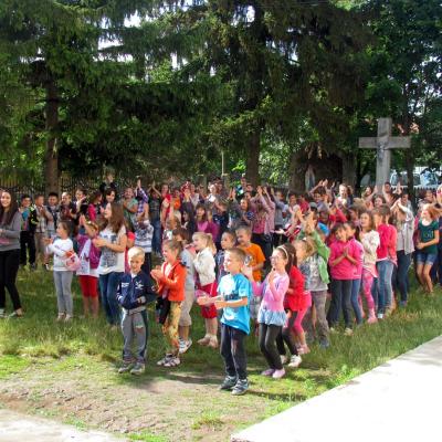 15-19 iulie: Oţeleni: Campusul "Treziţi lumea"