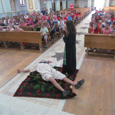 15-19 iulie: Oţeleni: Campusul "Treziţi lumea"