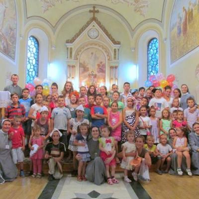 17-20 iulie: Văleni: Campusul "Prietenia în culori"