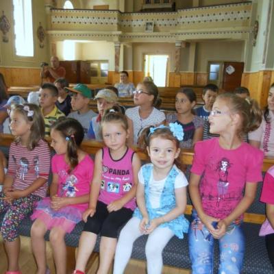 17-20 iulie: Văleni: Campusul "Prietenia în culori"