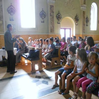 17-20 iulie: Văleni: Campusul "Prietenia în culori"