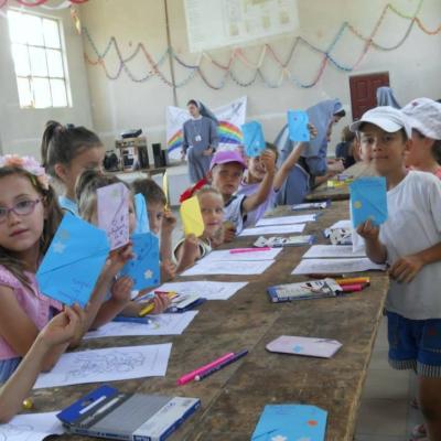 17-20 iulie: Văleni: Campusul "Prietenia în culori"