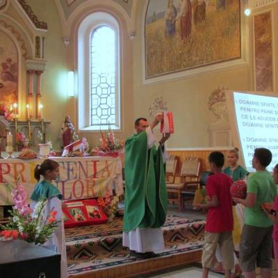 17-20 iulie: Văleni: Campusul "Prietenia în culori"