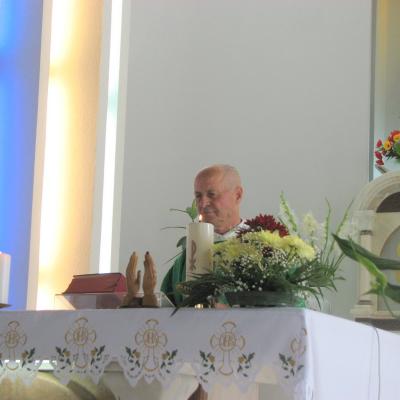 19 iulie: Huşi "Sfântul Anton de Padova": Liturghia de mulţumire a părintelui Ieronim Budulai pentru 50 ani de preoţie