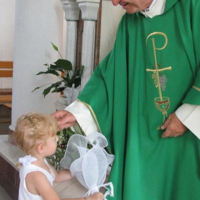 19 iulie: Huşi "Sfântul Anton de Padova": Liturghia de mulţumire a părintelui Ieronim Budulai pentru 50 ani de preoţie