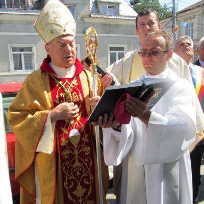 19 iulie: Câmpulung Moldovenesc: Bicentenarul bisericii "Înălţarea Domnului"
