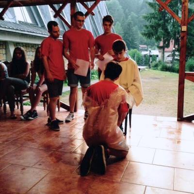20-24 iulie: Campusul tinerilor din Parohia "Sfânta Tereza a Pruncului Isus" din Iaşi la Slănic Moldova