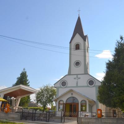 27 iulie - 2 august: Galbeni: Săptămâna familiei