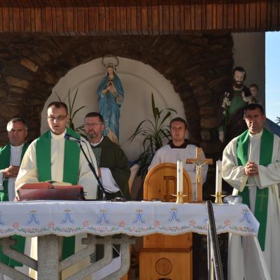 27 iulie - 2 august: Galbeni: Săptămâna familiei