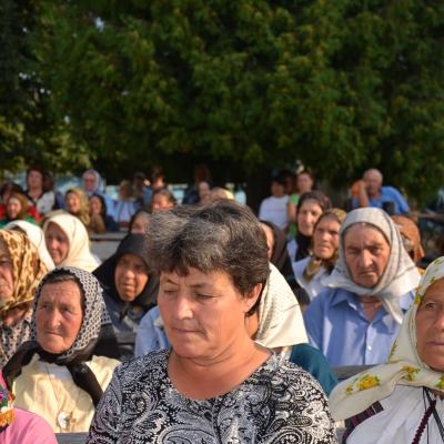 27 iulie - 2 august: Galbeni: Săptămâna familiei