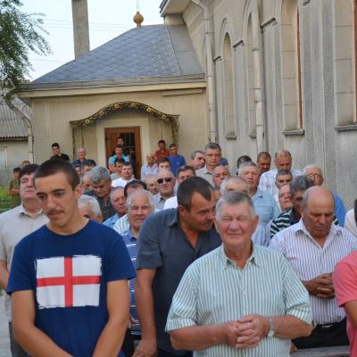 27 iulie - 2 august: Galbeni: Săptămâna familiei