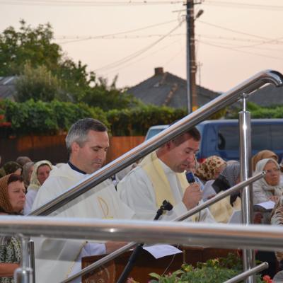 27 iulie - 2 august: Galbeni: Săptămâna familiei