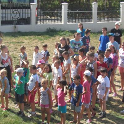 29 iulie - 2 august: Sprânceana: Campus "Treziţi lumea"