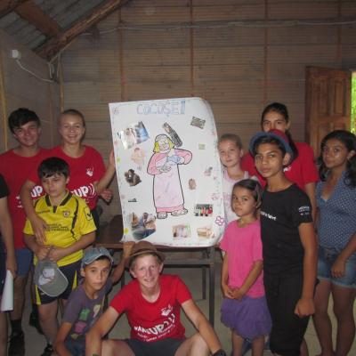 29 iulie - 2 august: Sprânceana: Campus "Treziţi lumea"