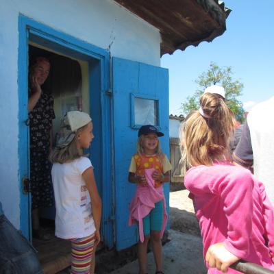 29 iulie - 2 august: Sprânceana: Campus "Treziţi lumea"