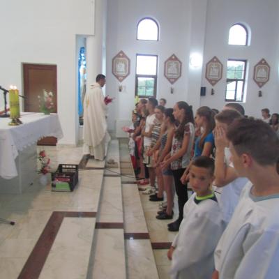 29 iulie - 2 august: Sprânceana: Campus "Treziţi lumea"