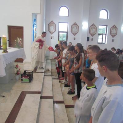 29 iulie - 2 august: Sprânceana: Campus "Treziţi lumea"