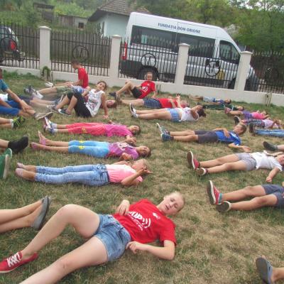 29 iulie - 2 august: Sprânceana: Campus "Treziţi lumea"